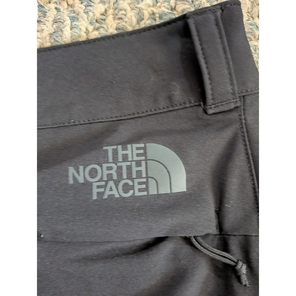 The North Face Mens Black Hiking Outdoor Pants 36x30 Short Technical Trousers
